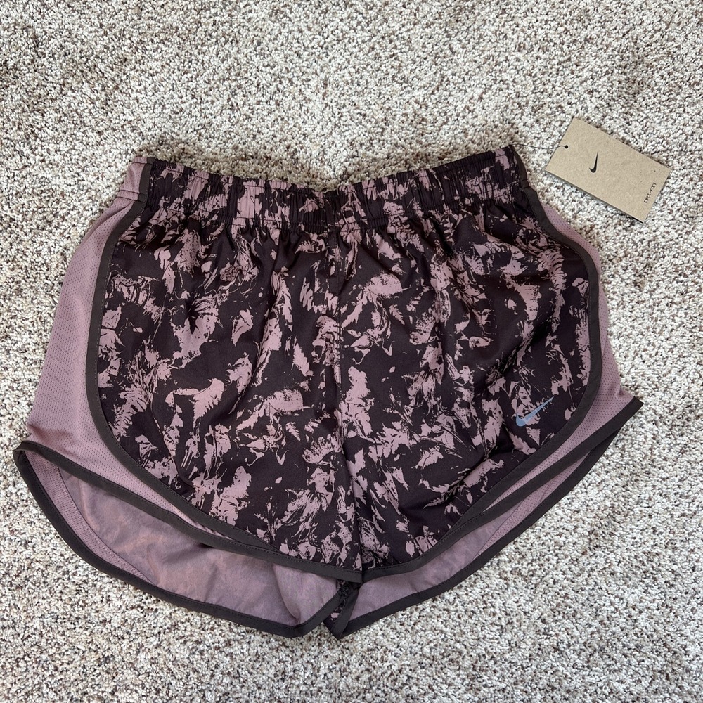 Nike Dri-FIT Women's NWT Tempo Printed Running Shorts Size Med MSRP:$38